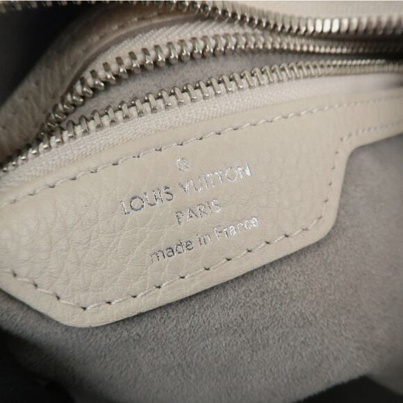 💎✨Authentic✨💎Louis Vuitton Monogram Mahina Selene PM Shoulder Bag Blanc - Picture 15 of 16